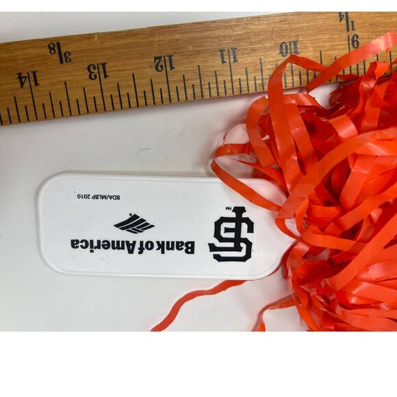 2010 World Series Giants Game 1 Giveaway POM POMS At&T Park BofA - Picture 6 of 6